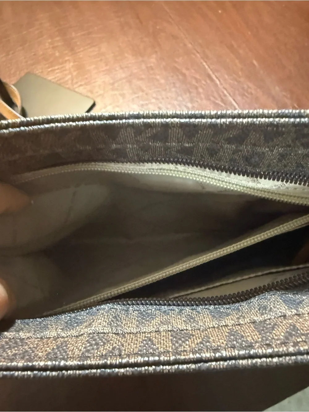 Michael Kors Brown Monogram Jet Set Travel Messenger Crossbody